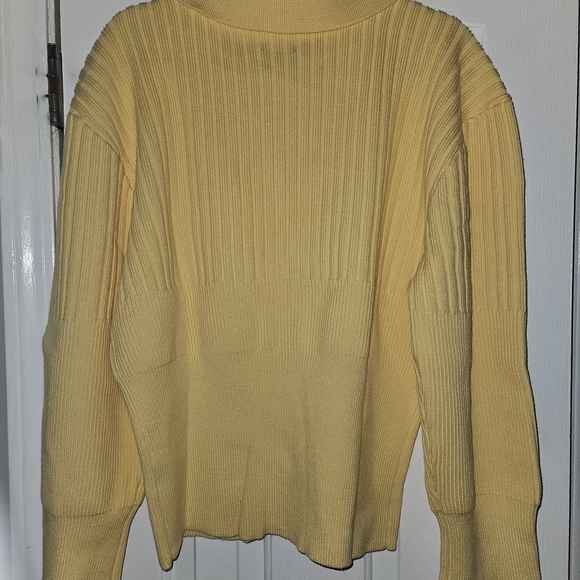 Urban Revivo Brand New Women's Yellow Cardigan - Picture 2 of 9